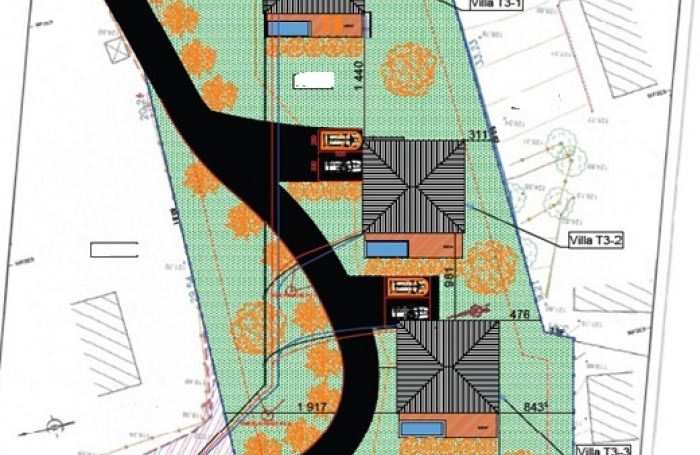 Terrain &agrave; vendre &agrave; Bouillante - Opportunit&eacute; pour un projet d'investissement ou de construction