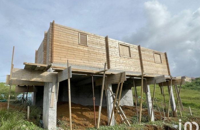 Vente Maison 95m&sup2; 4 pi&#232;ces Petit-Bourg