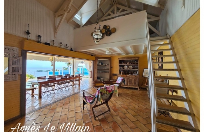 Vente Maison 131m&sup2; 6 pi&#232;ces Bouillante