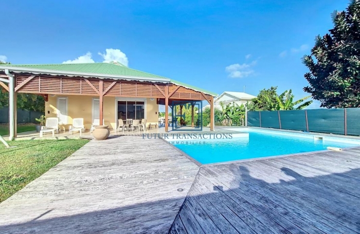 Location Maison 161m&sup2; 4 pi&#232;ces Saint François