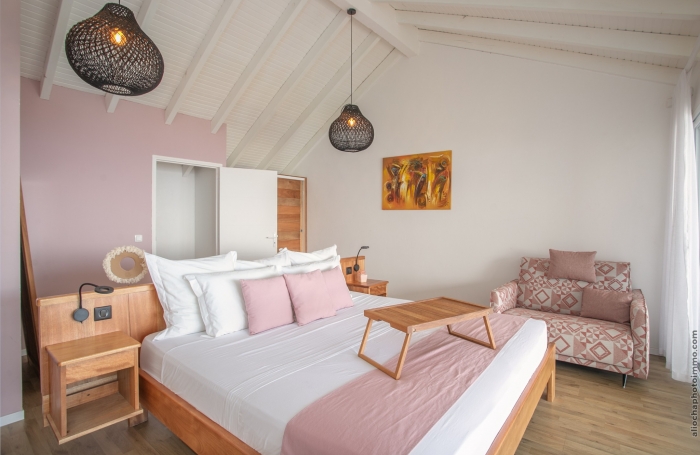 Bouillante Exceptionnel ensemble immobilier de 6 appartements avec Vue Imprenable sur la mer !