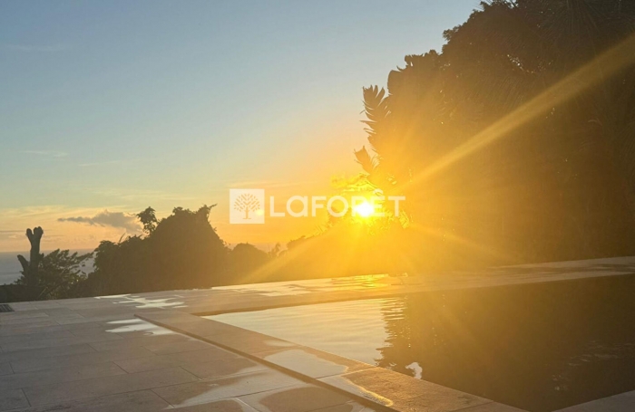 Vente Maison 240m² 8 pièces Saint Claude