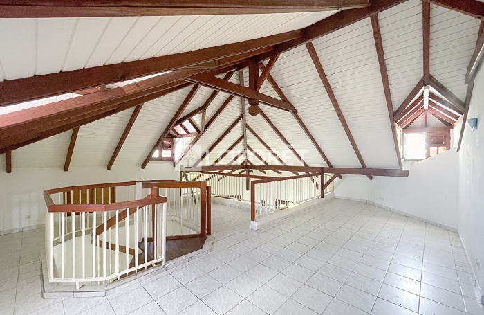 Vente Maison 240m² 8 pièces Saint Claude