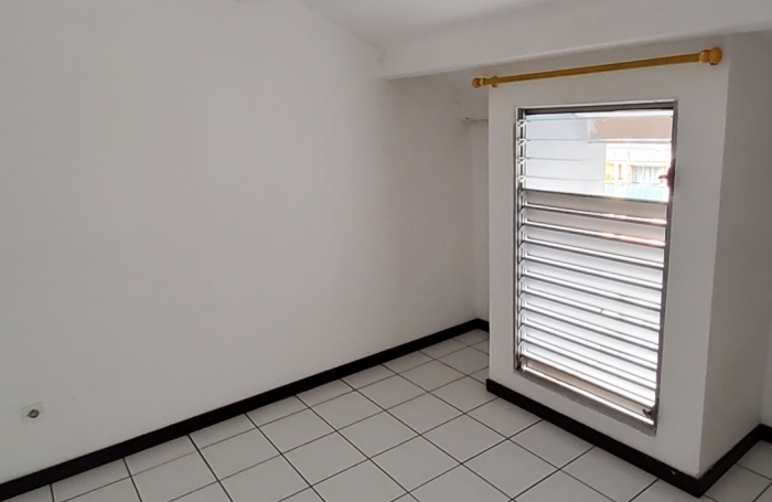 BAIE MAHAULT BELCOURT APPARTEMENT T3