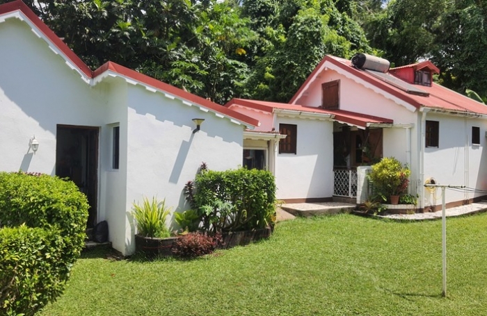 Vente Maison 300m&sup2; 13 pi&#232;ces Trois Rivières