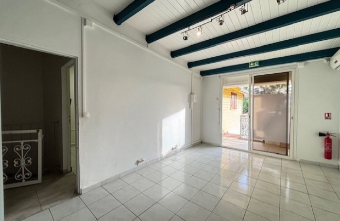 Local professionnel de 174m2 avec l'agence LONGFORT IMMOBILIER