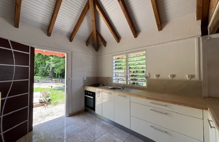 Maison individuelle à Sainte-Rose - LONGFORT IMMOBILIER