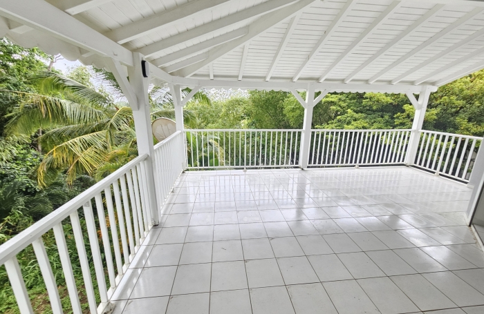 Villa F4 + T2 ind&eacute;pendant