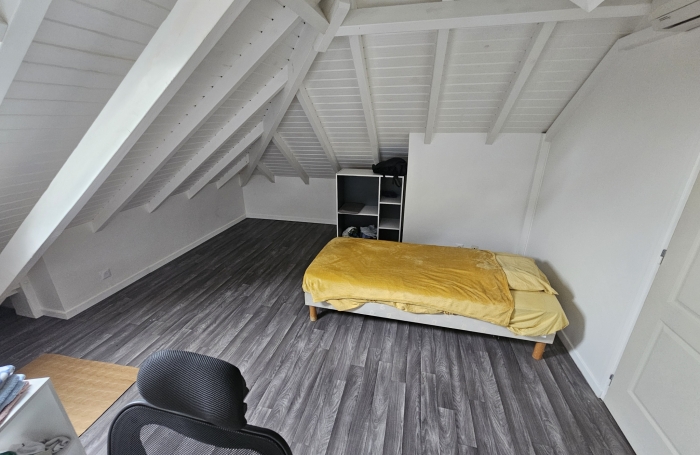 Villa F4 + T2 ind&eacute;pendant