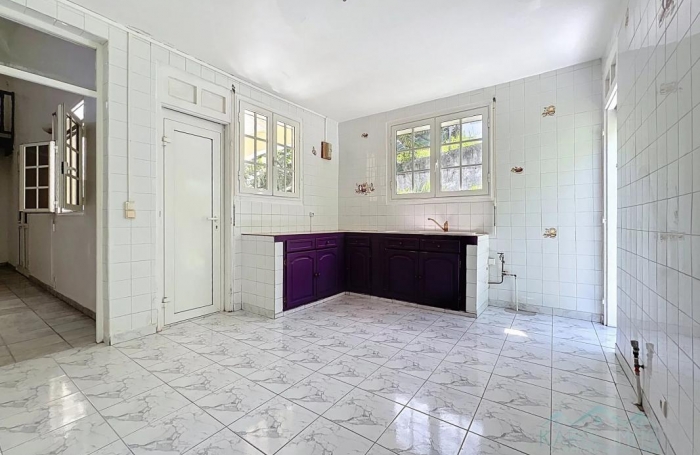 Vente Maison 265m&sup2; 10 pi&#232;ces Gosier