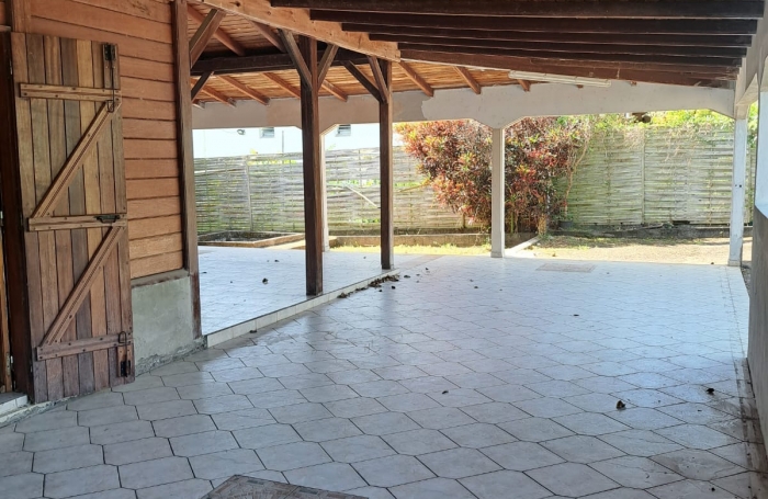 MAISON F4 DANS LOTISSEMENT, IDEALEMENT SITUEE