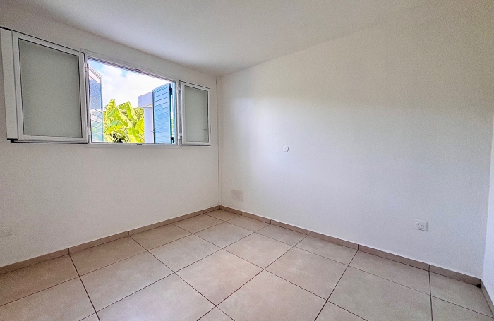 Maison 4 pièces  -  Baie-Mahault