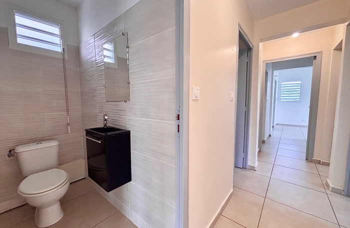 Maison 4 pièces  -  Baie-Mahault