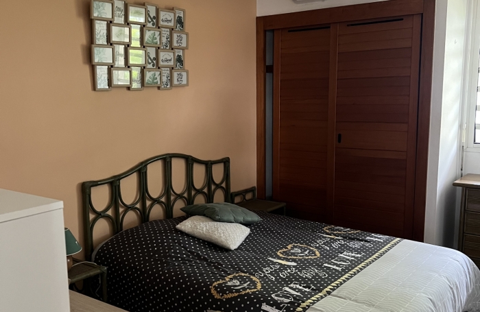 Appartement F3 meubl&eacute; vue mer &agrave;  Bas du Fort