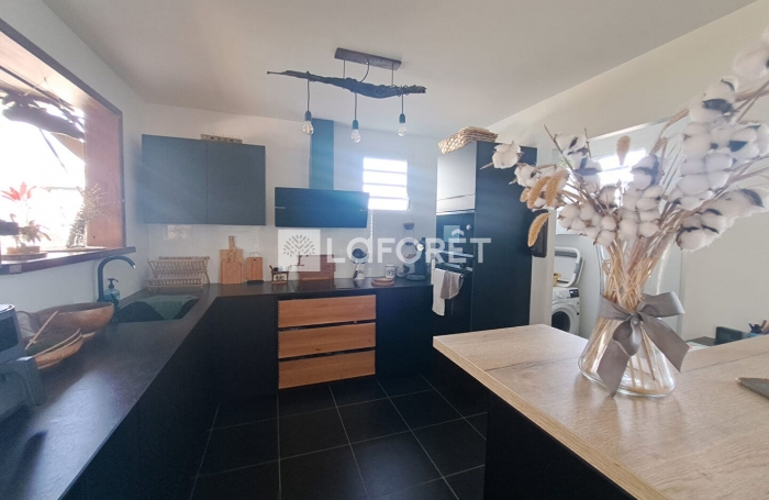 Vente Maison 77.46m² 4 pièces Lamentin