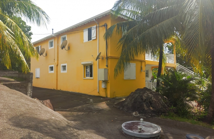 Location Appartement T2 Calme et Vue Mer à POINTE-NOIRE