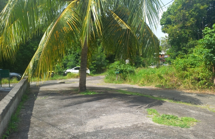 Location Appartement T2 Calme et Vue Mer à POINTE-NOIRE