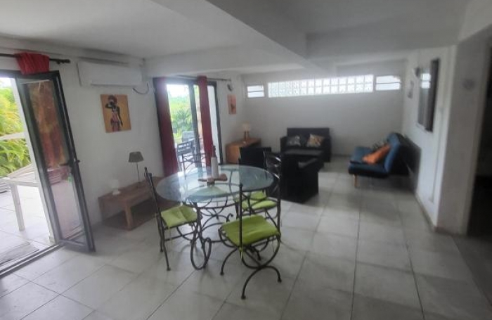 Vente Maison 174m&sup2; 7 pièces Gosier