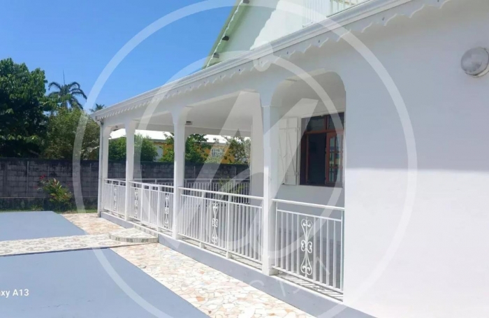 Vente Maison 197m&sup2; 6 pièces Petit-Bourg