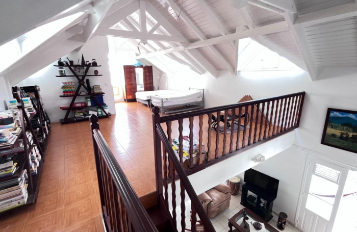 Vente Maison 200m&sup2; 6 pi&#232;ces Gourbeyre