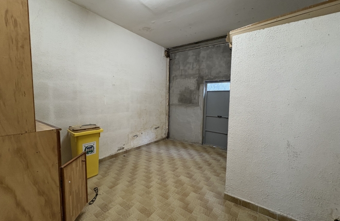 LOCAL COMMERCIAL PROCHE MARCHE AUX EPICES POINTE-A-PITRE