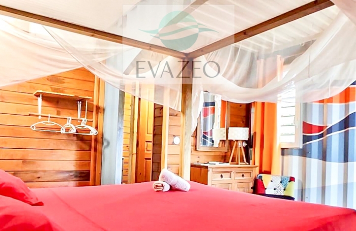 Propriété 320m2 - 7 chambres - Vue mer - Piscine - SAINTE-ROSE