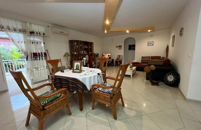 Vente Maison 115.47m&sup2; 4 pi&#232;ces Sainte Rose