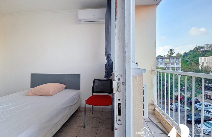 Location Appartement 57m&sup2; 3 pi&#232;ces Les Abymes