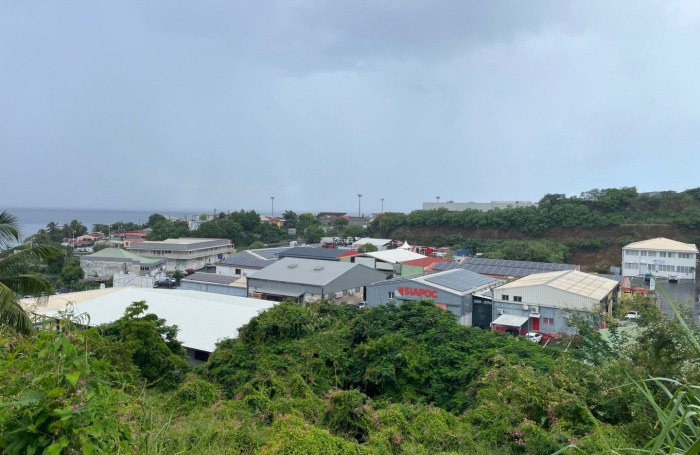 Vente Terrain 465m² Basse-Terre