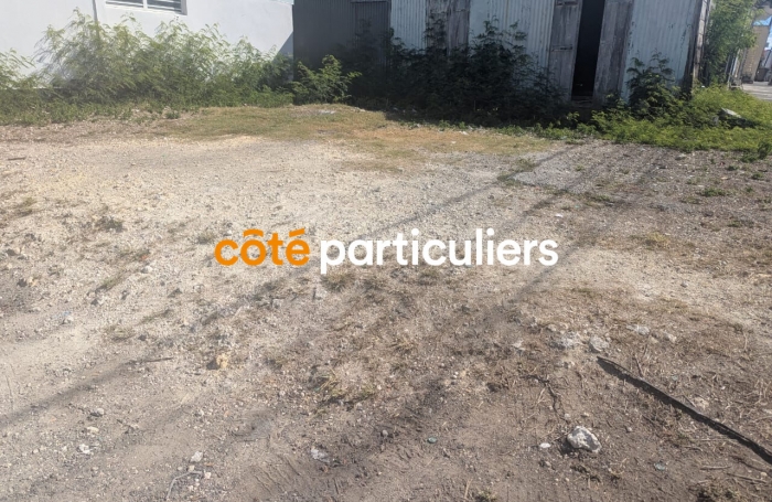 Vente Terrain 121m² Saint François