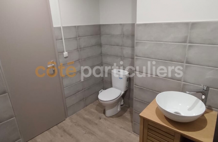 Location Local commercial 119m² 4 pièces Les Abymes