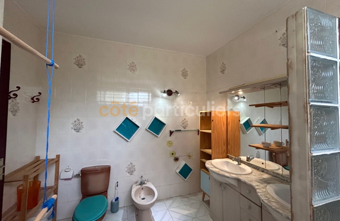 Location Appartement 103.75m² 4 pièces Gosier