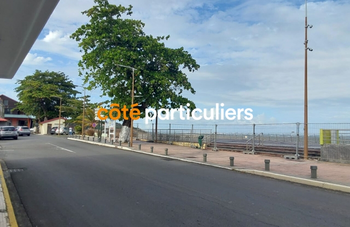 Location Local commercial 110m² 3 pièces Petit-Bourg