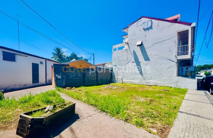 Vente Terrain 109m² Saint François