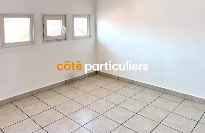 Vente Maison 78.76m² 4 pièces Le Moule