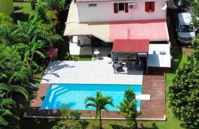 Vente Maison 104m&sup2; 5 pièces Lamentin