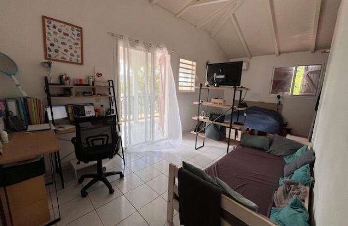 Vente Maison 104m&sup2; 5 pièces Lamentin