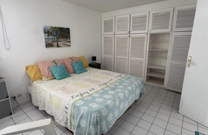 Vente Appartement 71.41m&sup2; 3 pièces Gosier