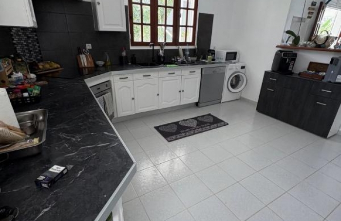 Location Maison 123.84m&sup2; 6 pièces Petit-Bourg