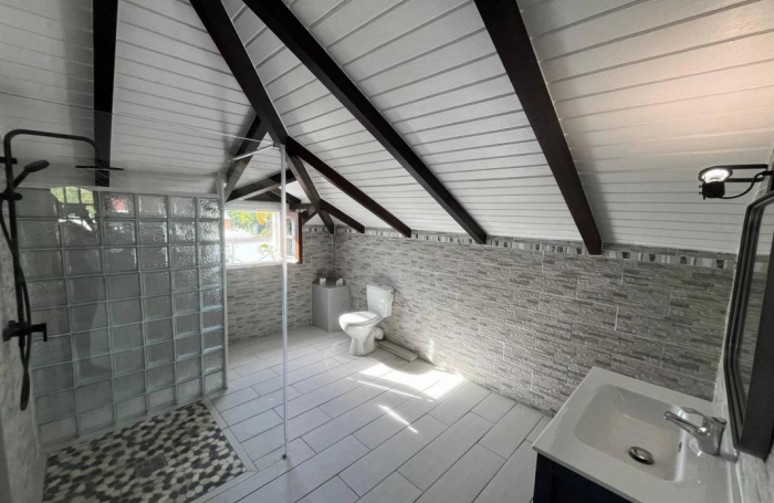 Location Maison 123.84m&sup2; 6 pièces Petit-Bourg