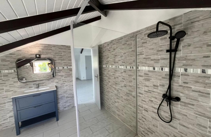 Location Maison 123.84m&sup2; 6 pièces Petit-Bourg