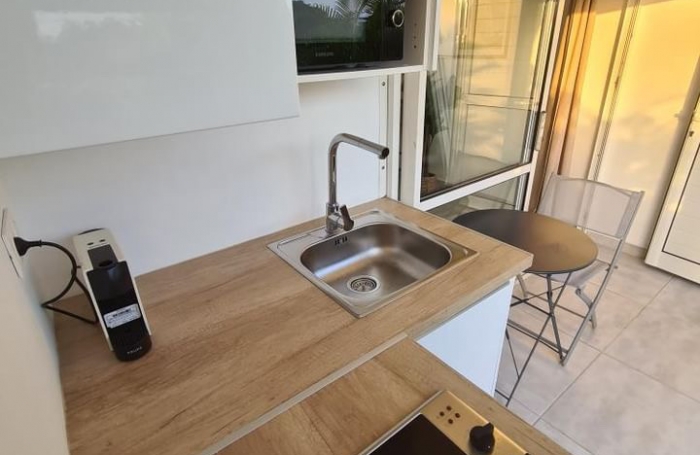 LOCATION STUDIO MEUBL&Eacute; MARINA TOUT INCLUS