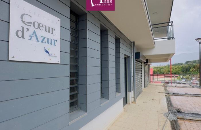 Local commercial &agrave; louer de 45 m2 &agrave; Saint-Claude - Id&eacute;al pour commerce de proximit&eacute;