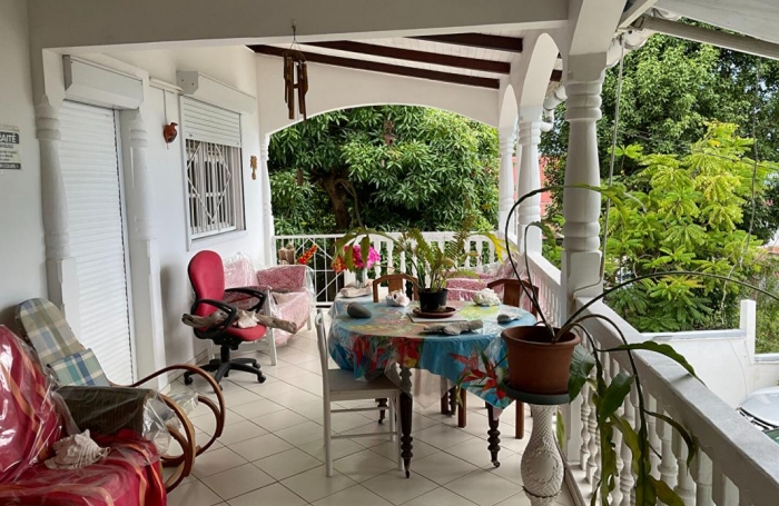 Vente Maison 155m&sup2; 4 pi&#232;ces Basse-Terre