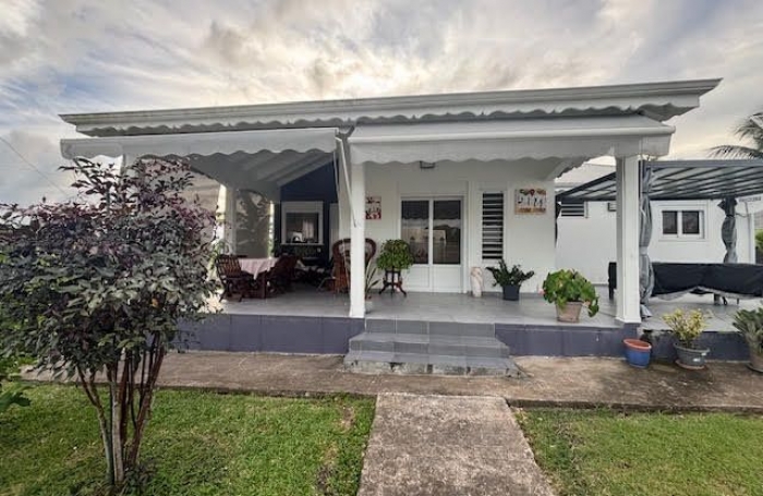 Location Maison 97180