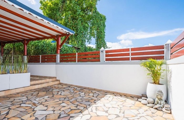 Location Maison 65m&sup2; 3 pi&#232;ces Gosier