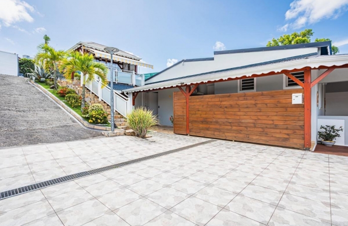 Location Maison 65m&sup2; 3 pi&#232;ces Gosier