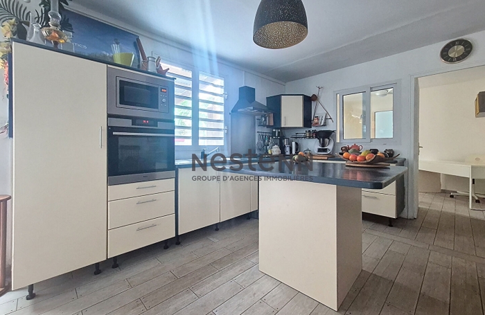 Vente Maison 110m² 5 pièces Les Abymes