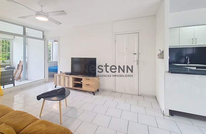 Vente Appartement 78m² 4 pièces Les Abymes