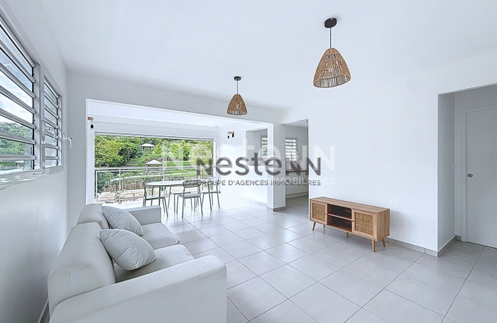 Location Appartement 73.7m² 3 pièces Gosier